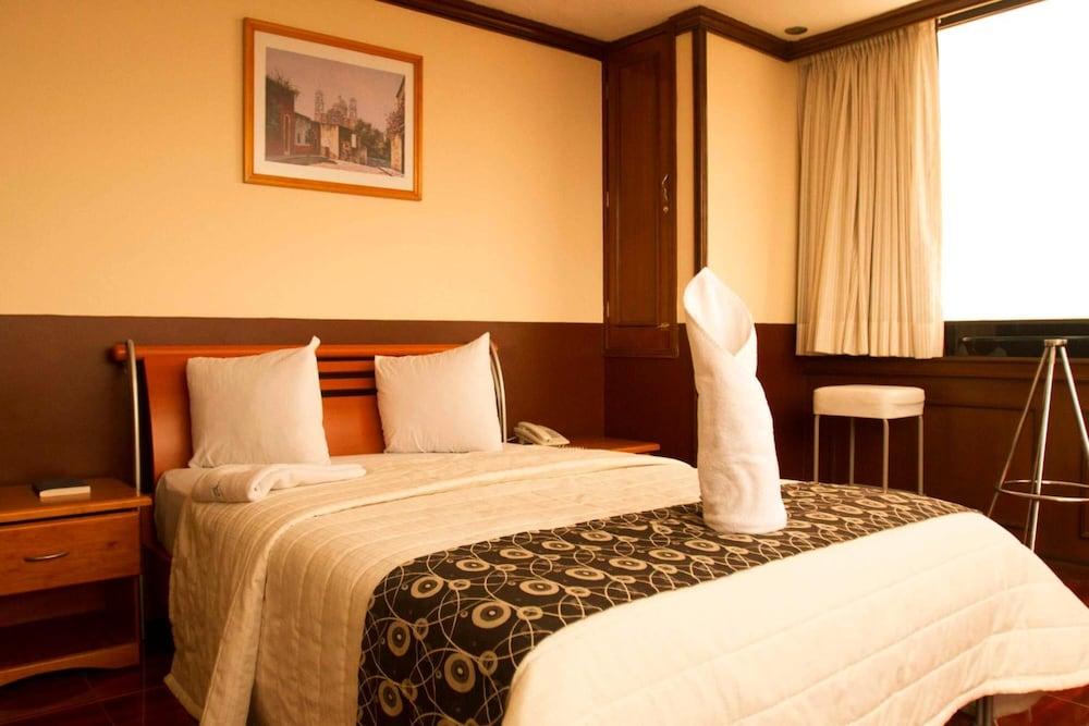 Express Hotel Puebla