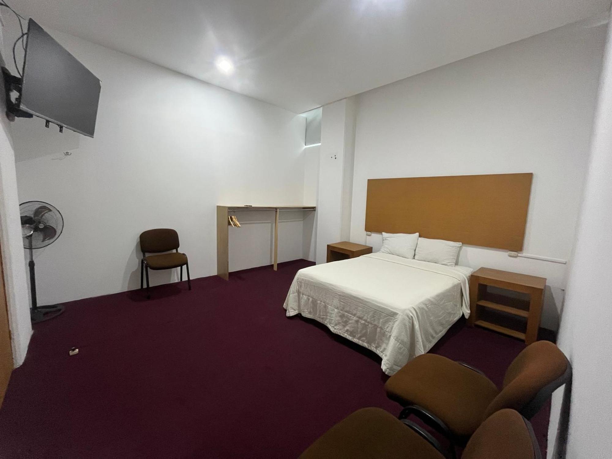 Express Hotel